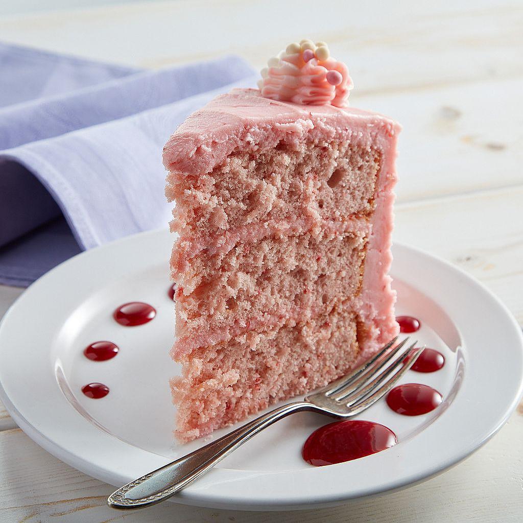 Strawberry Dream Cake, 9-inch - Image 3